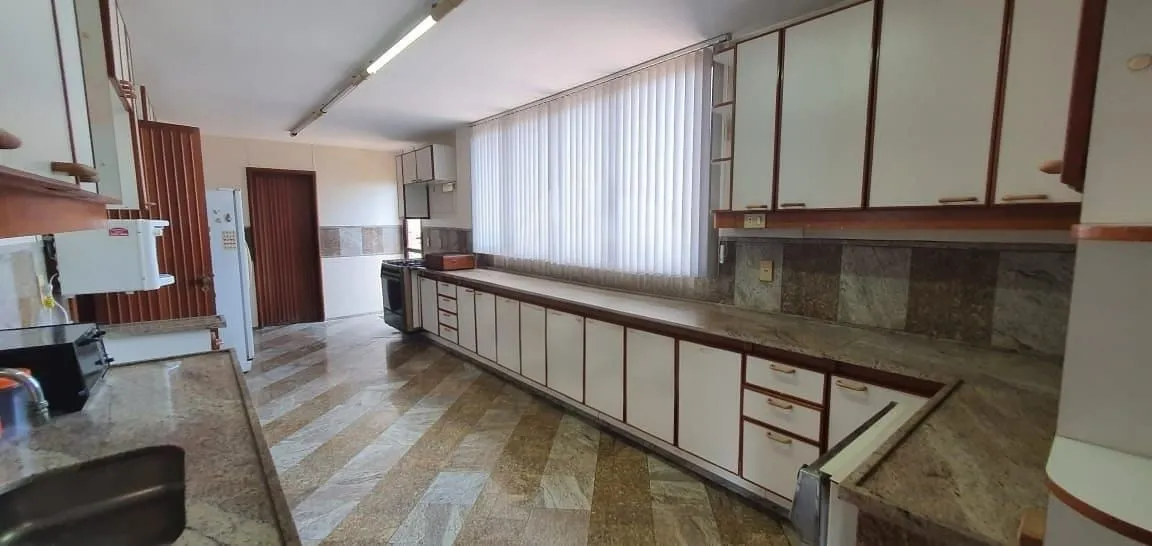 Furnished apartment with 3 bedrooms and 4 parking spots — photo 14