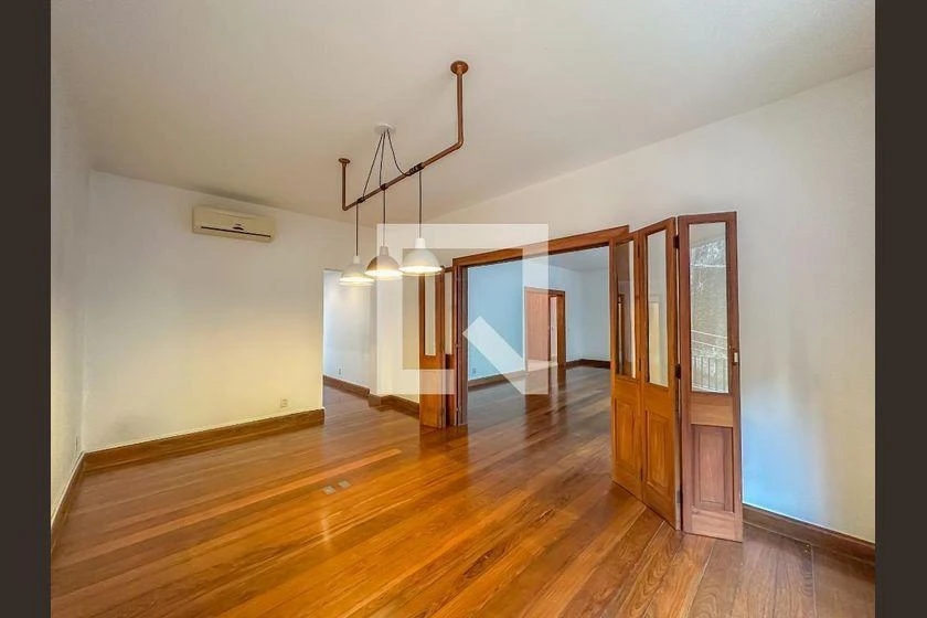Apartment, 275 m², with a walk-in closet — photo 33