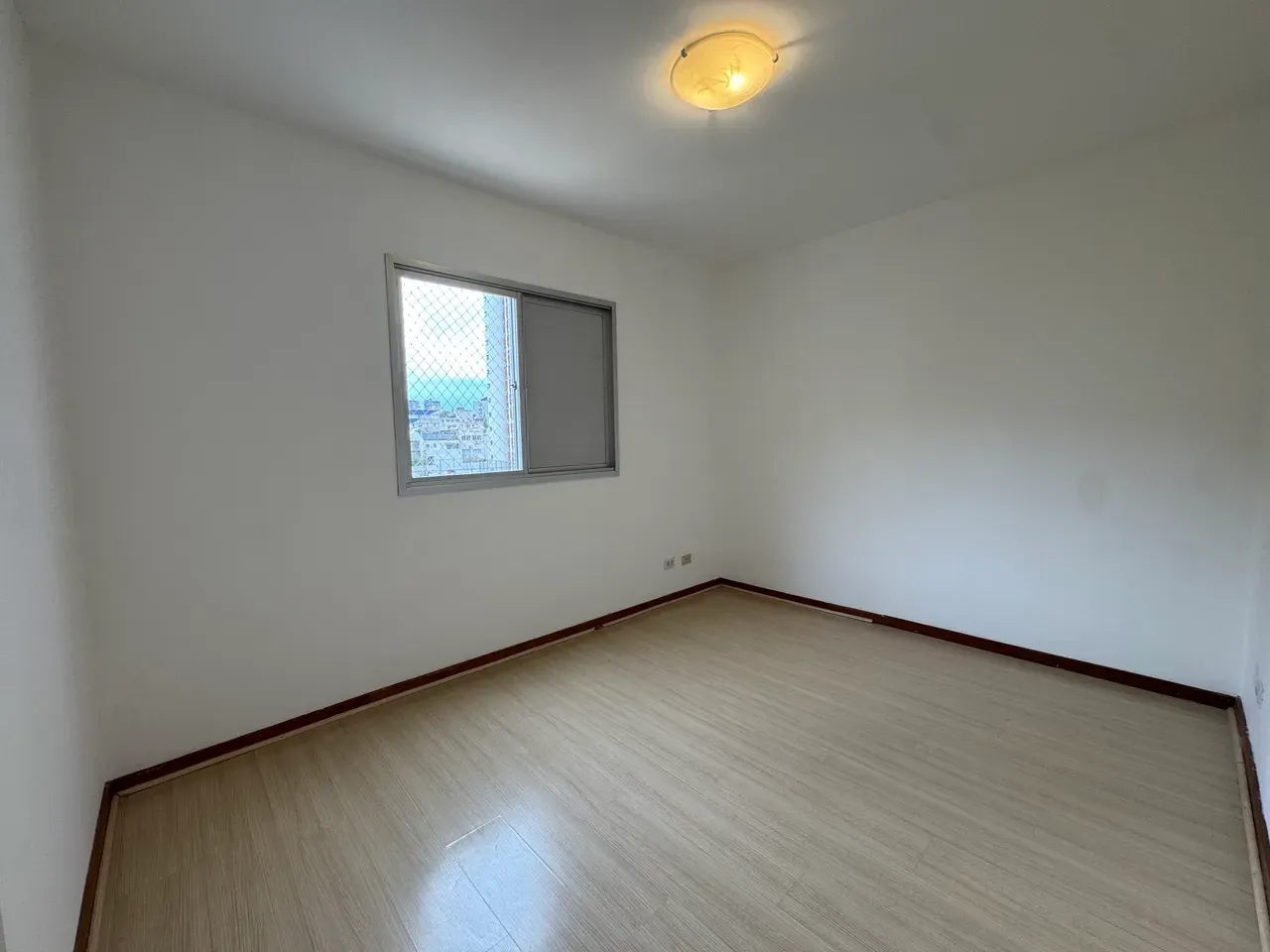 Home office in a 3-bedroom apartment, 120 m² — photo 28