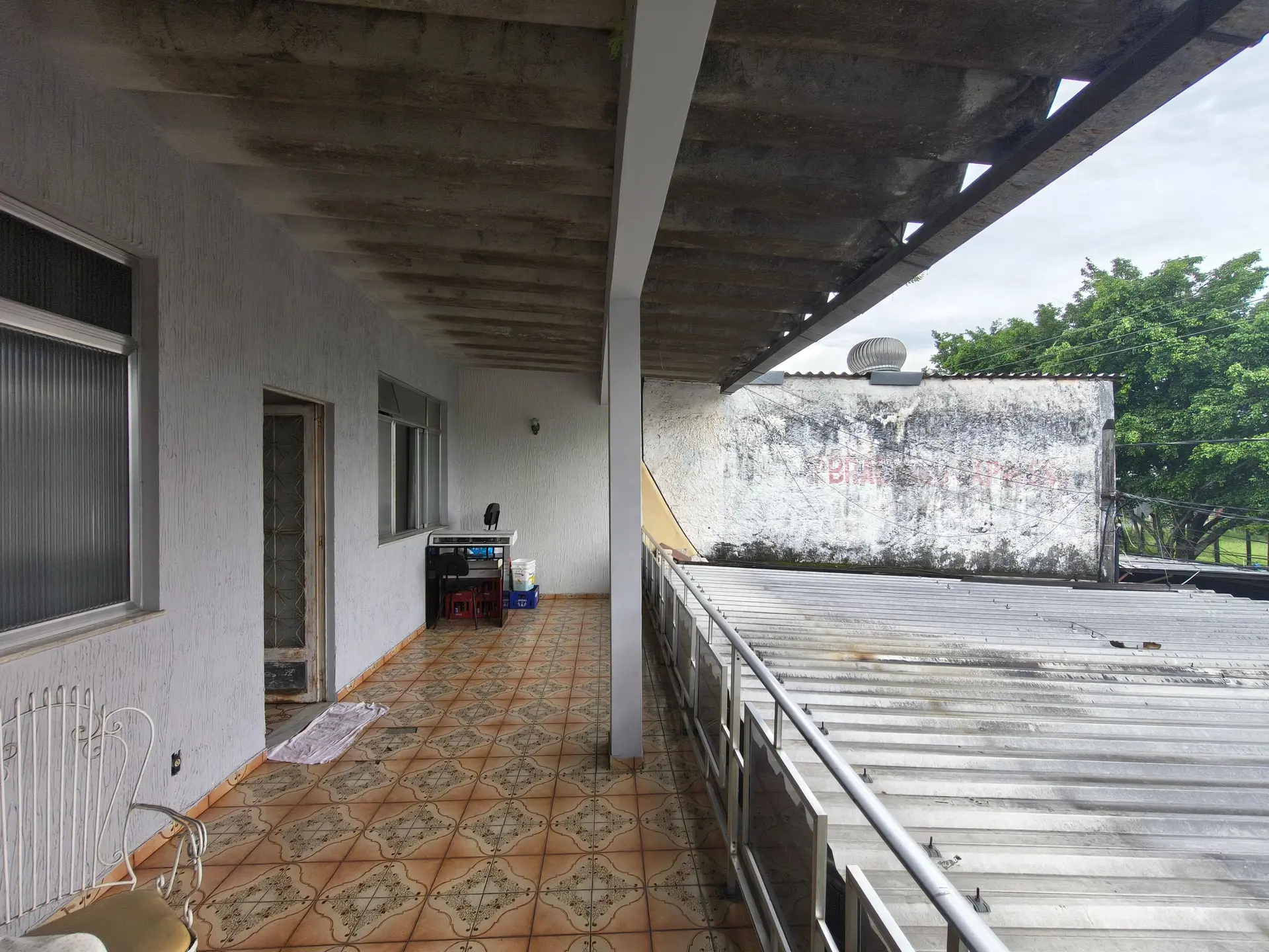 Furnished house with 5 bedrooms and 5 bathrooms — photo 55