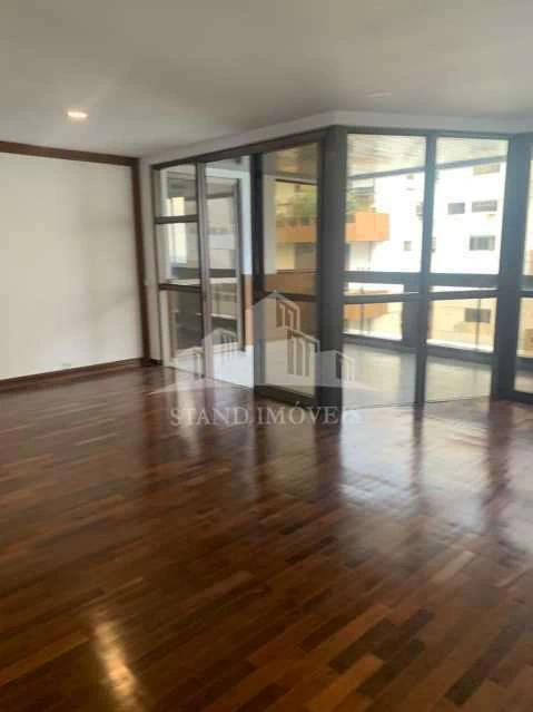 Apartamento de 3 quartos com 179 m² e 1 vaga — photo 2