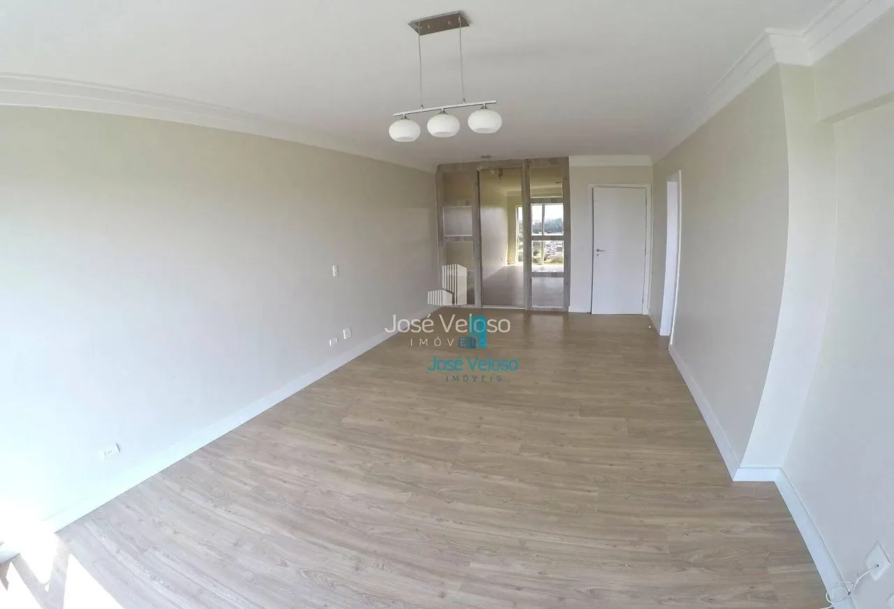 Furnished apartment with 4 en-suite bedrooms — photo 8