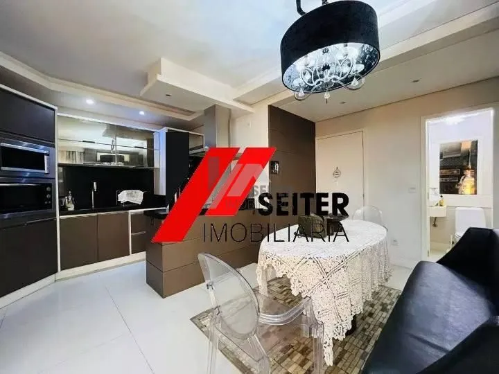 Меблированная квартира 212 м² с застекленным балконом — photo 40