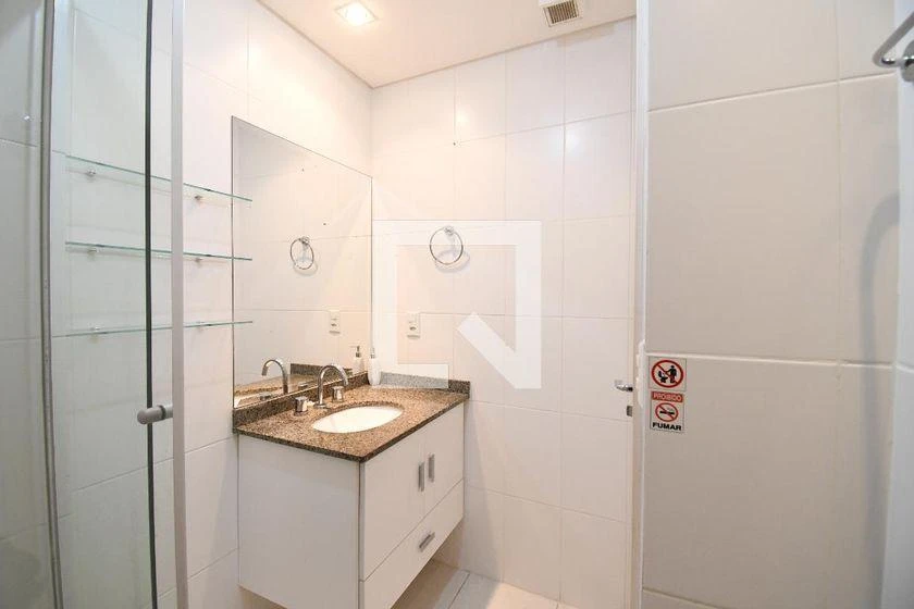 Furnished apartment, 33 m², with a washing machine — photo 15