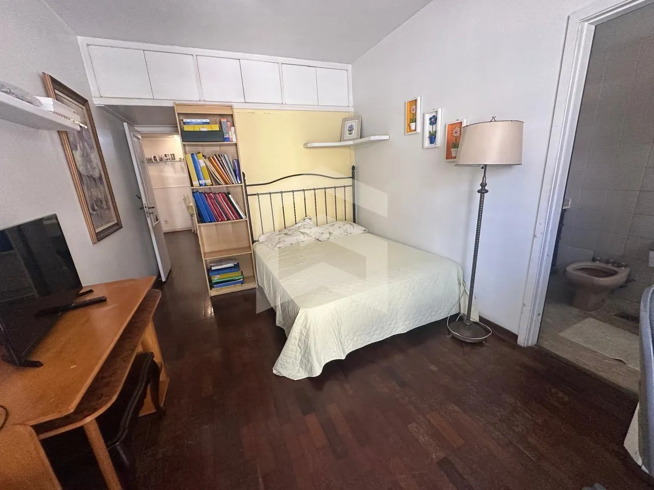 Furnished apartment, 252 m², with a walk-in closet — photo 11