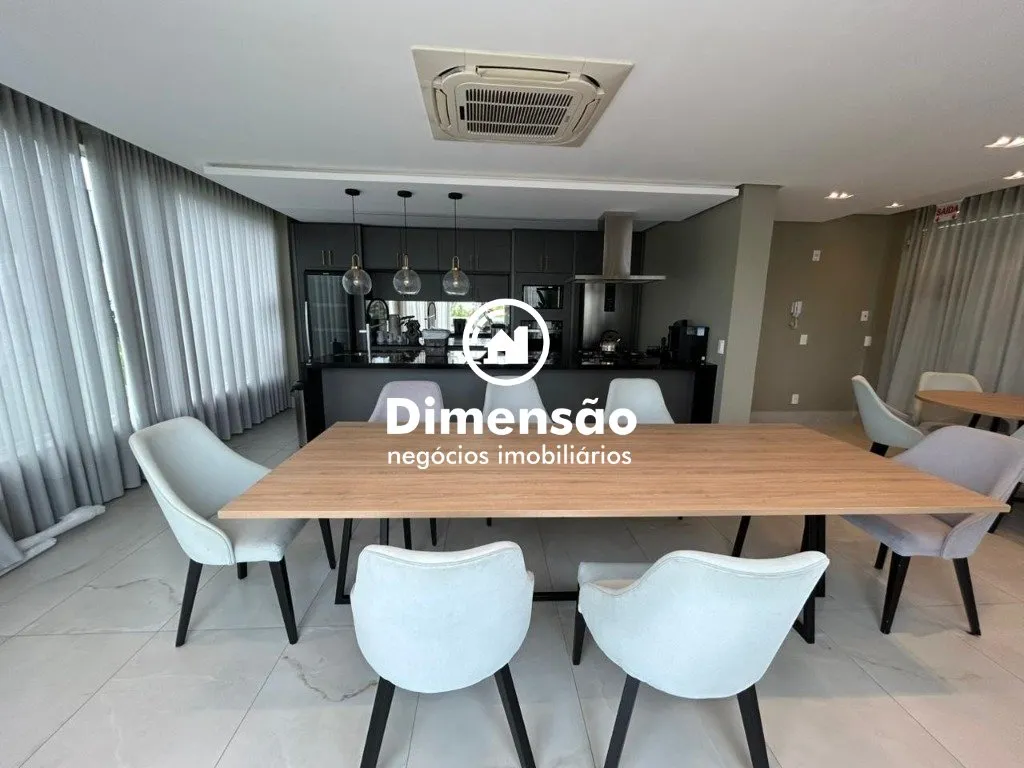 Furnished apartment with 2 en-suite rooms and 3 parking spots — photo 7