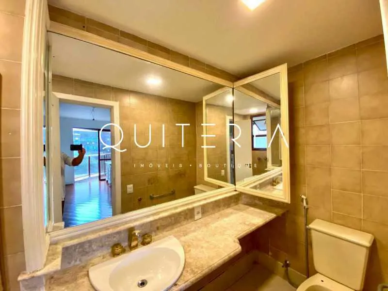 3-bedroom apartment with a glassed-in balcony — photo 9