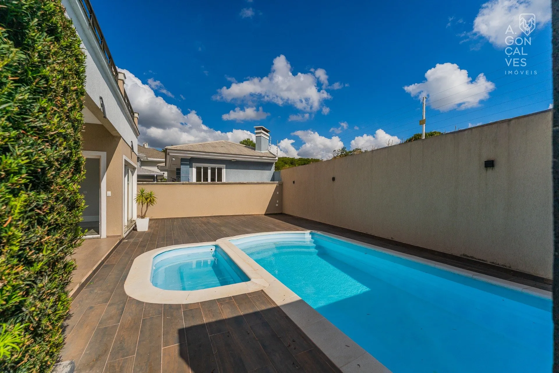 House with 4 bedrooms, open-plan kitchen and 4 parking — photo 38