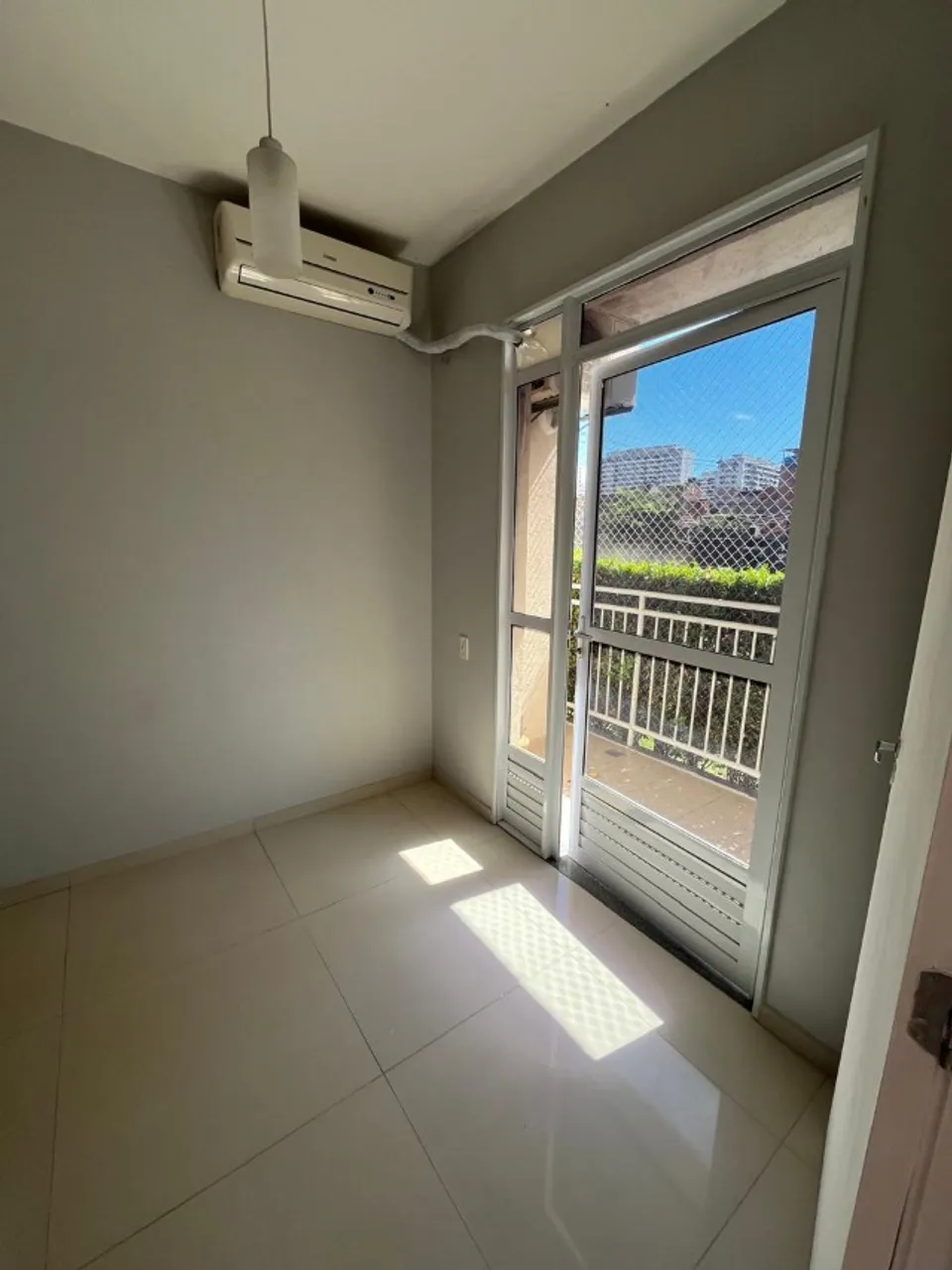 Apartamento de 1 quarto em condomínio com piscina — photo 19