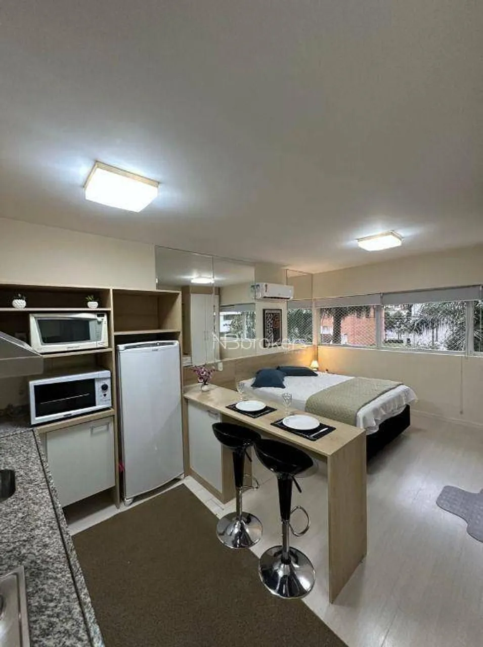 1-bedroom apartment with a private garden space — photo 3