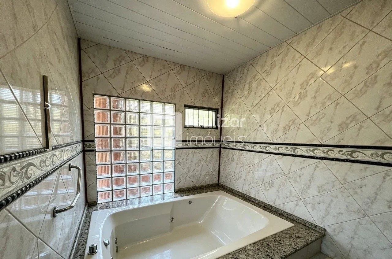3-bedroom house with a grill on the balcony — photo 17