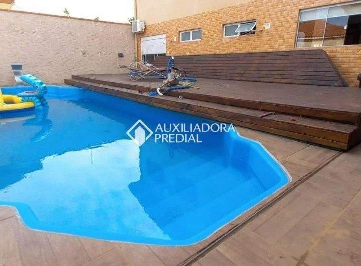 House with 5 bedrooms and 4 en-suites on 480 m² — photo 5