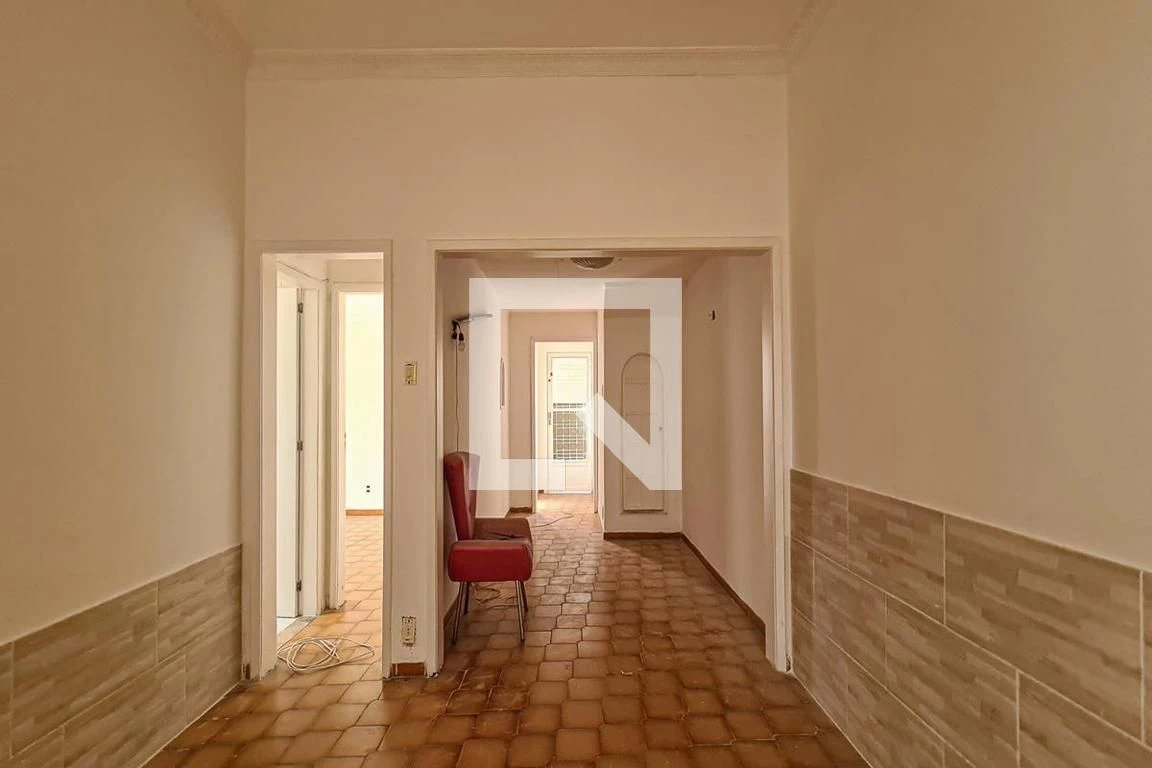 House with 3 bedrooms, 1 bathroom and 1 parking spot — photo 42