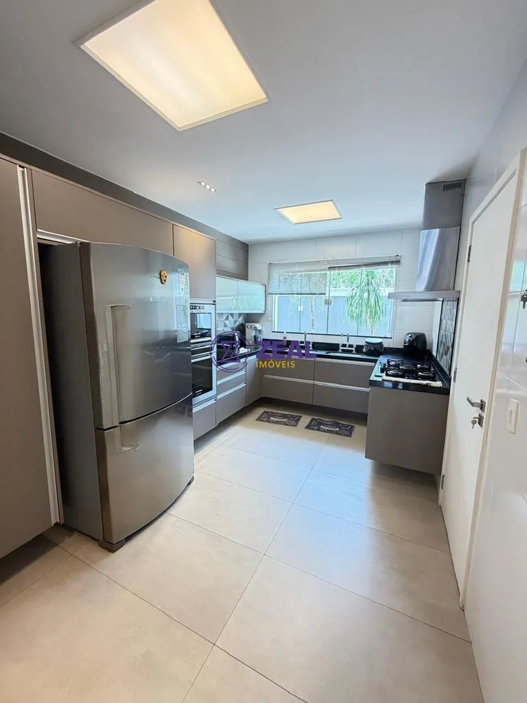 5 quartos e varanda gourmet: casa de 280 m² — photo 20