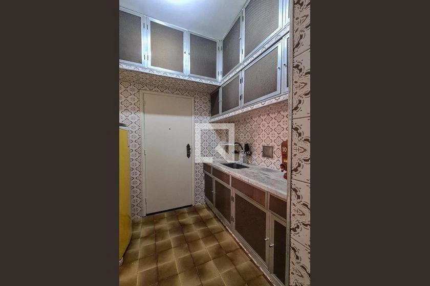 Apartamento amueblado con 2 dormitorios en suite — photo 23
