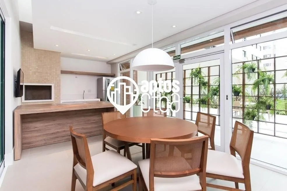 Furnished 1-bedroom apartment with an open-plan kitchen — photo 30