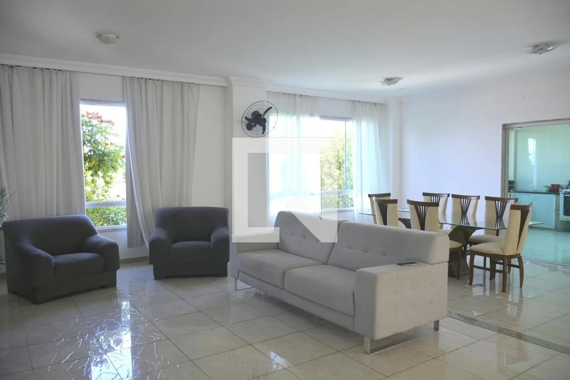 5-bedroom house with a garden — photo 22