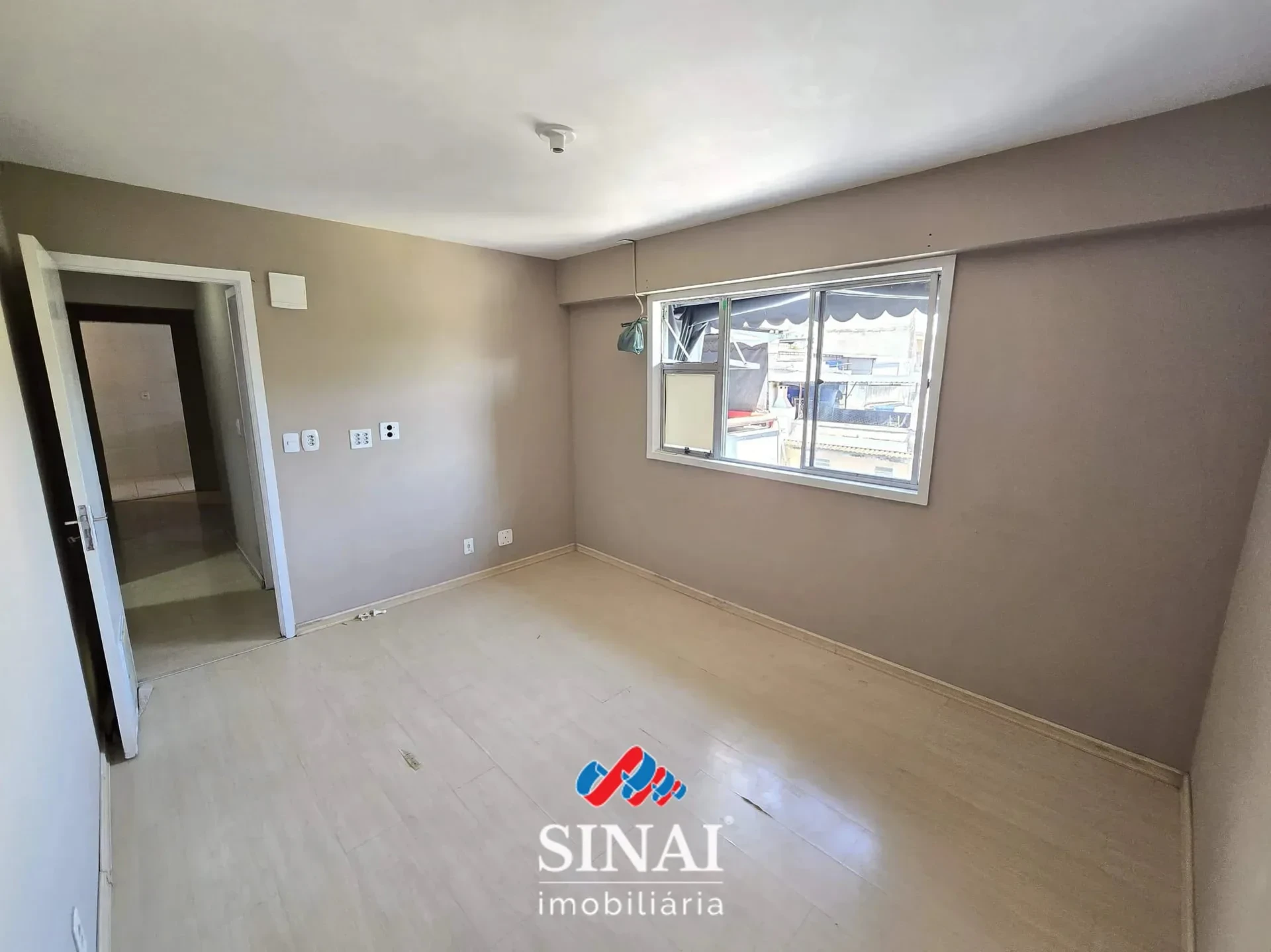 2-bedroom apartment with a washing machine — photo 19