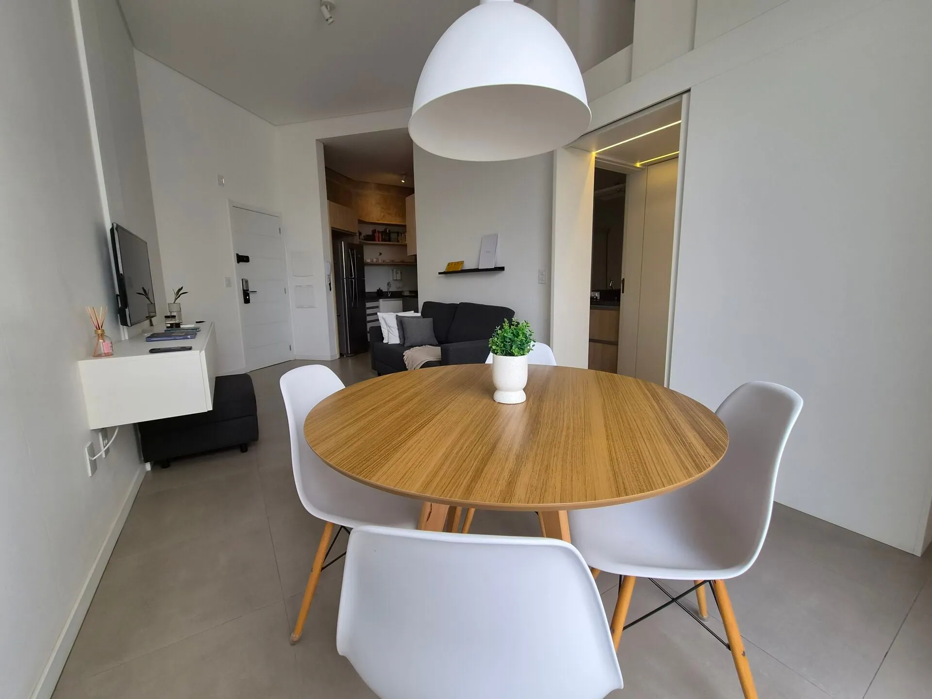 42 m² loft with mezzanine, 1 parking spot and 1 bedroom — photo 22