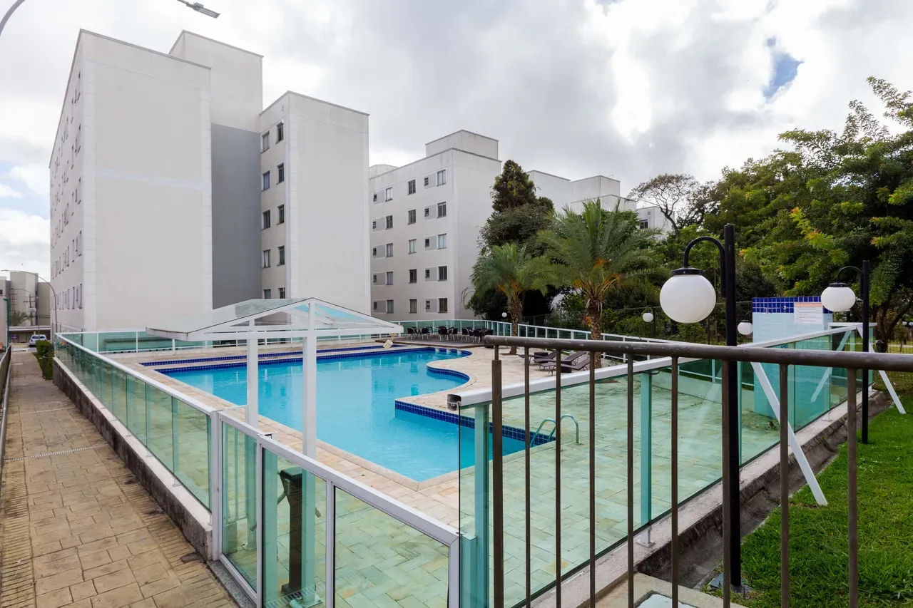2-bedroom apartment with a washing machine in Curitiba — photo 39