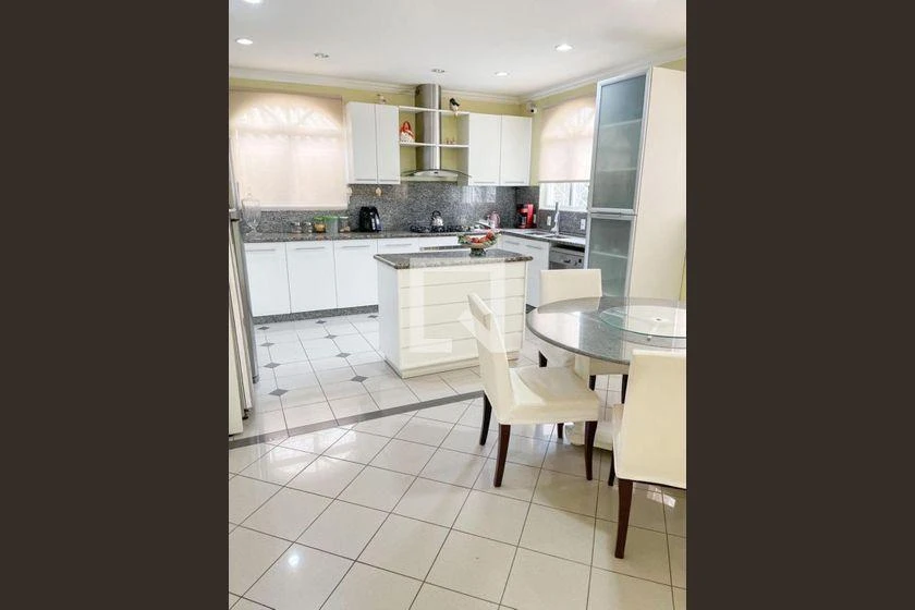 Furnished house with 5 bedrooms and a gas stove — photo 25