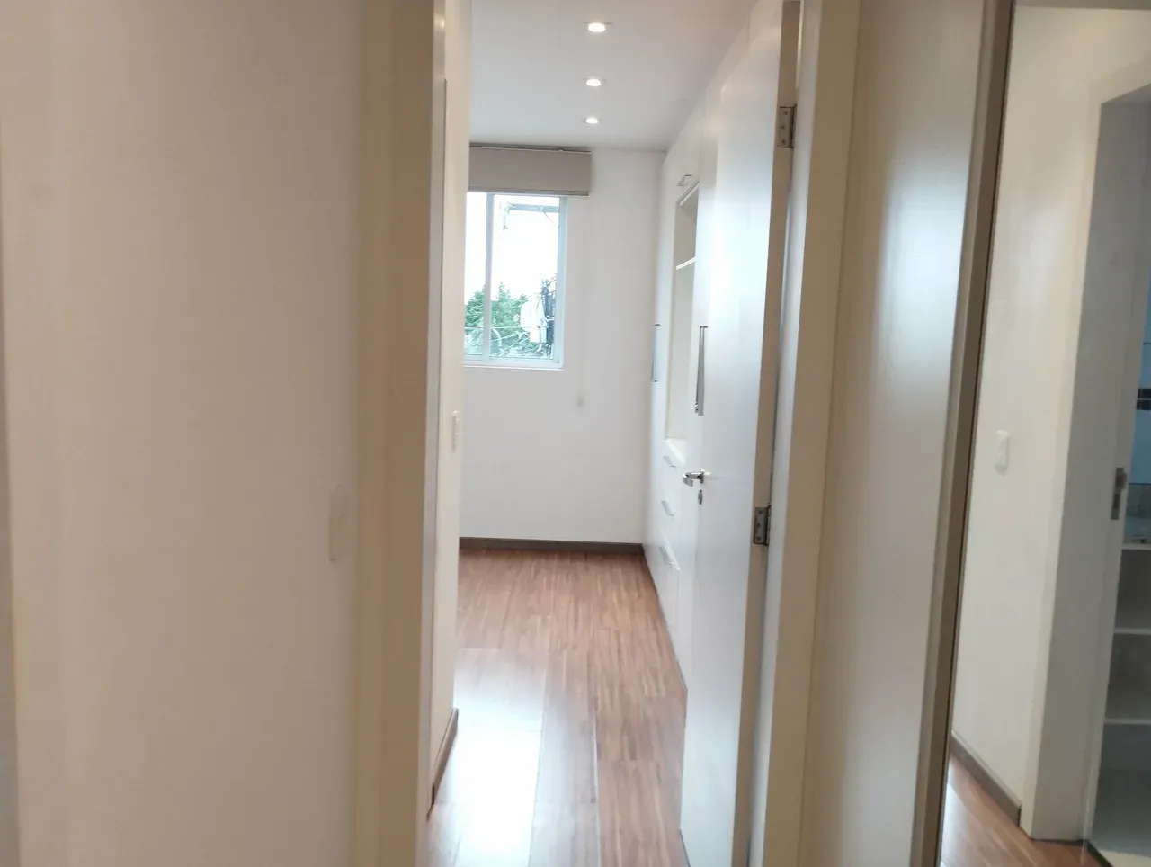 Home office in a 2-bedroom apartment, 60 m² — photo 3