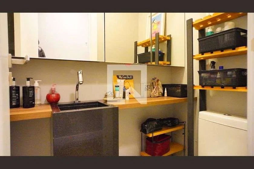 Studio de 35 m² com máquina de lavar e espaço de home office — photo 13