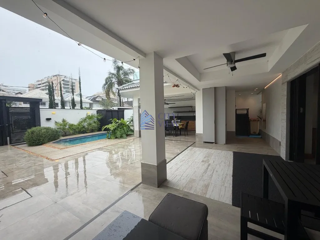 Furnished house with 5 bedrooms and open-plan kitchen — photo 56