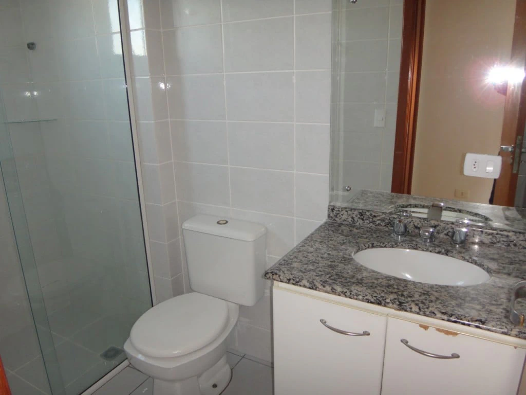 One-bedroom, 58 m² apartment in Curitiba — photo 17