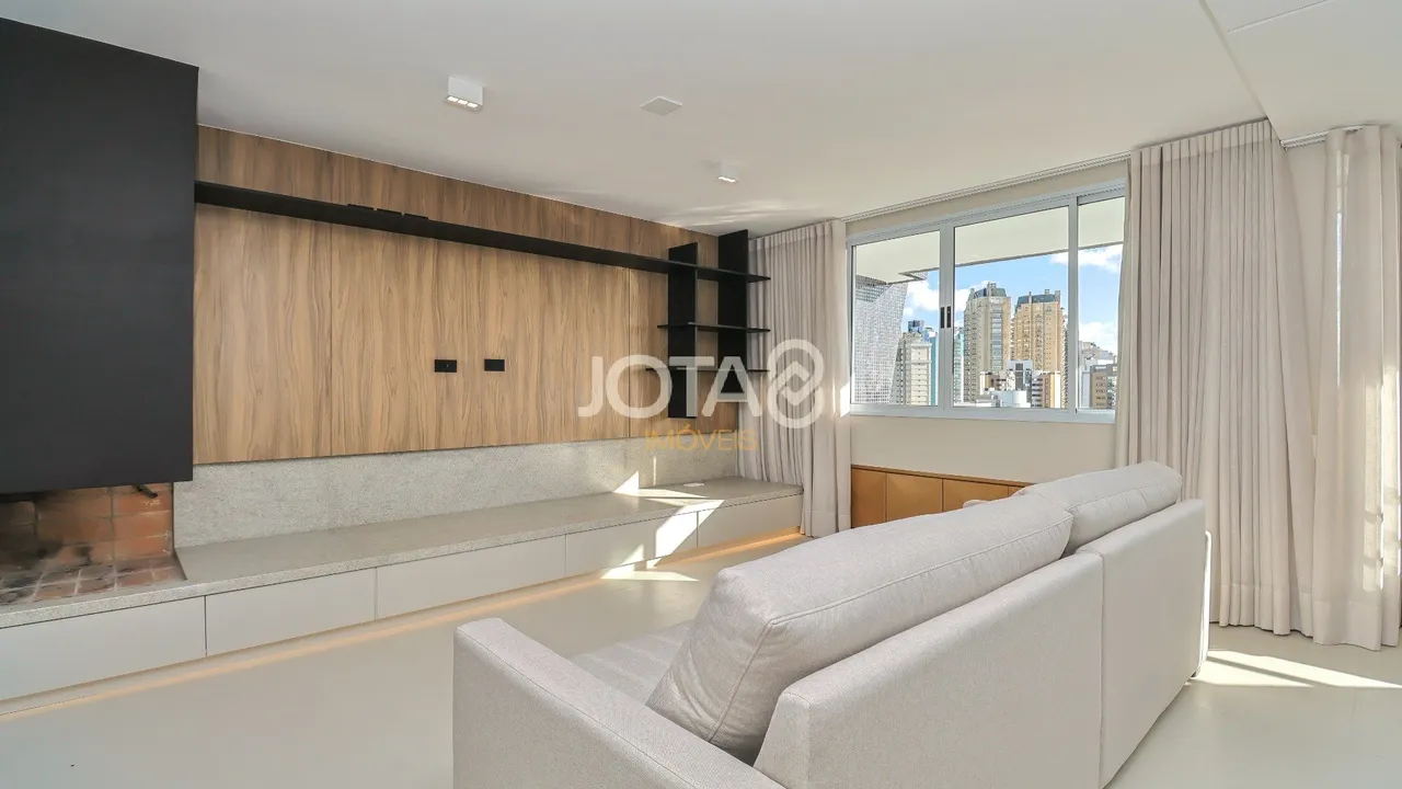 Apartamento de 3 dormitorios, 136 m² y 2 plazas — photo 2