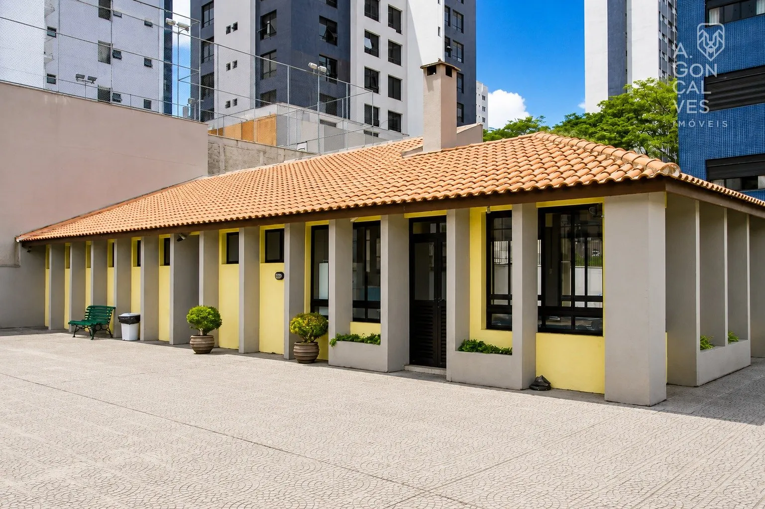 Apartamento amueblado de 175 m² con 3 dormitorios y 1 suite — photo 28