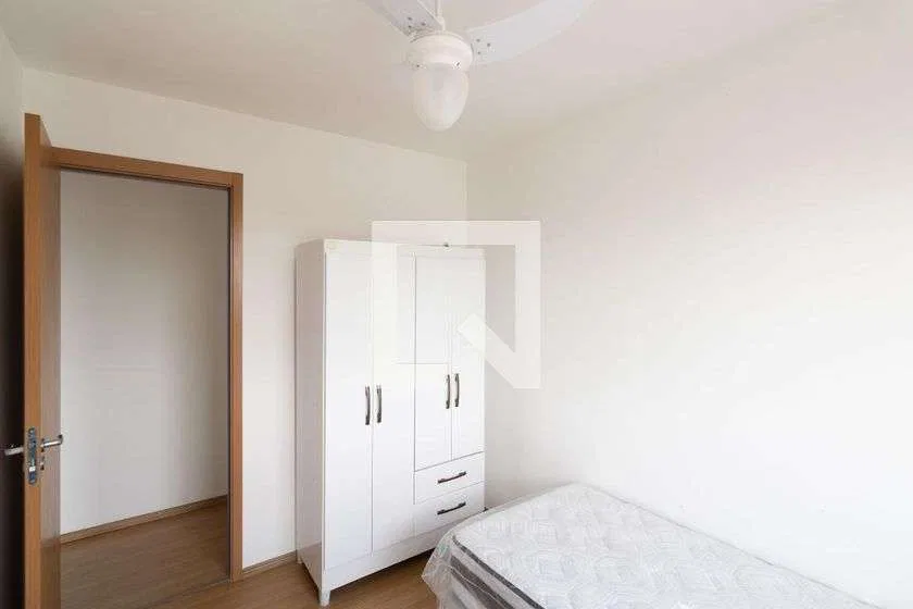 2-bedroom apartment with wood or laminate floors — photo 16