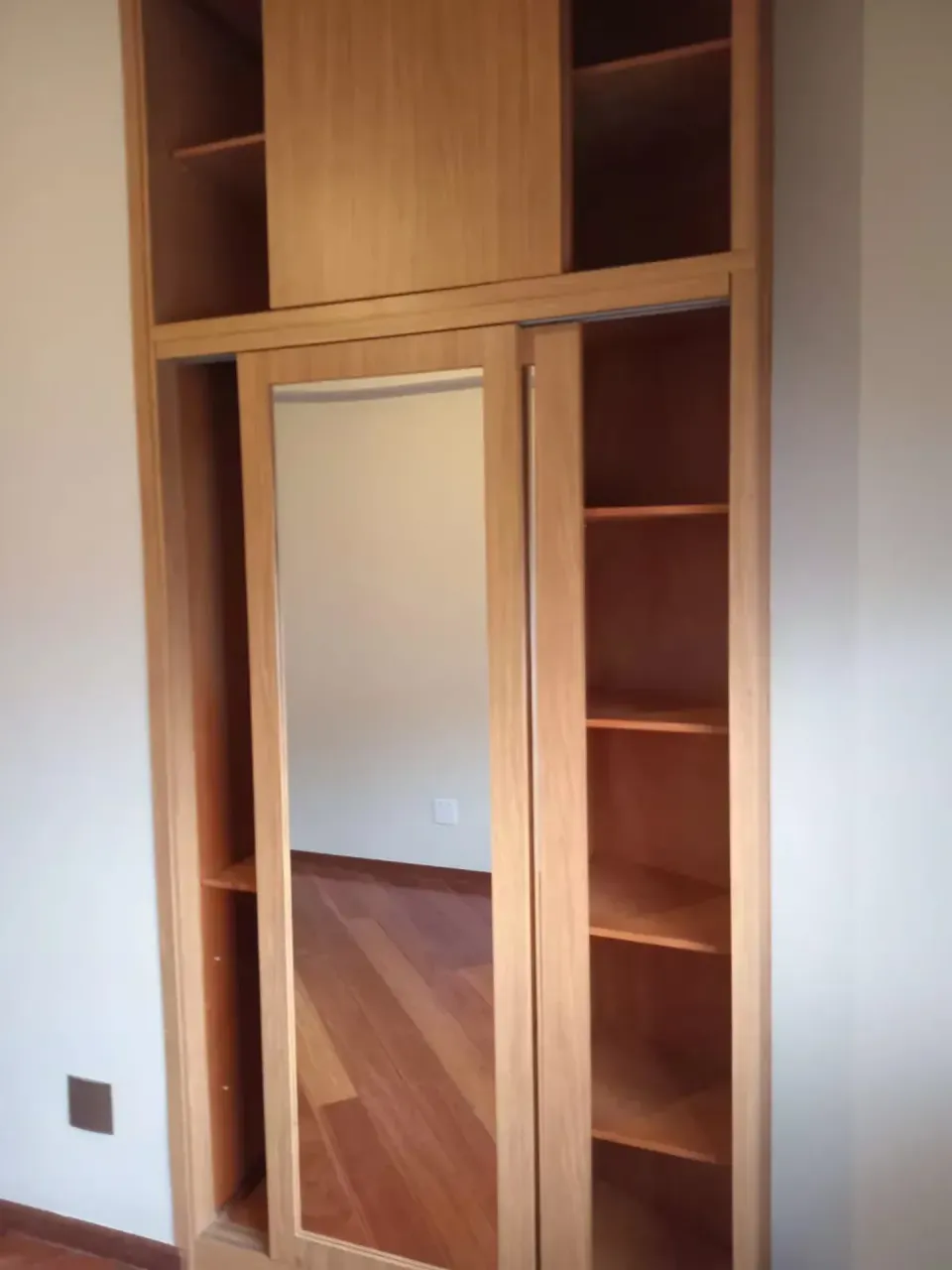 Apartamento com 2 quartos, 2 banheiros e 75 m² — photo 17