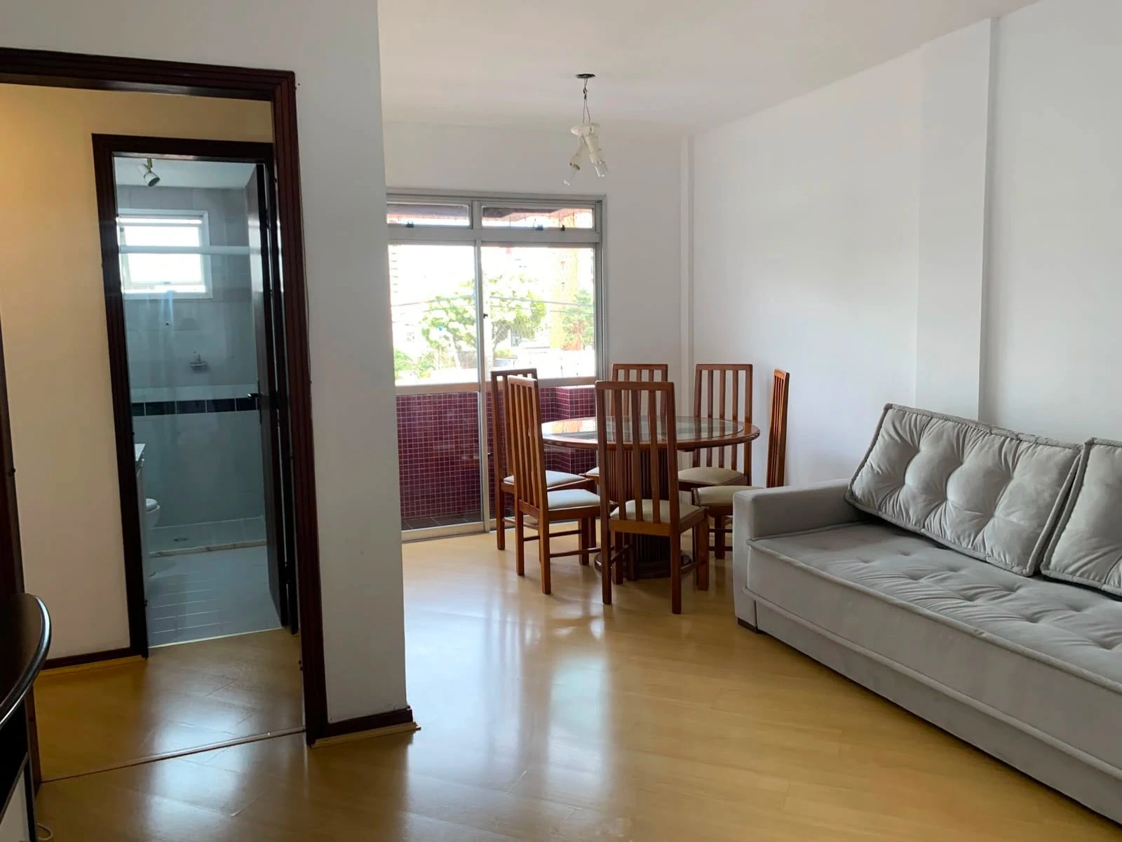 Furnished 2-bedroom, 73 m² apartment in Curitiba — photo 8