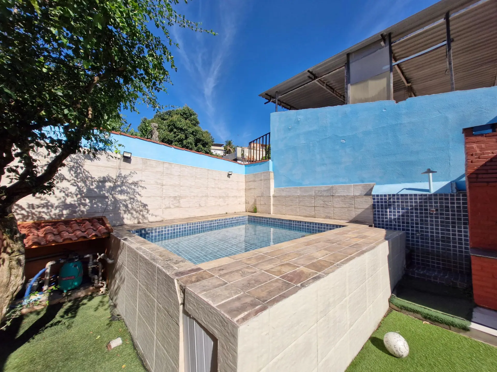 Furnished house with 3 bedrooms, balcony and private garden — photo 6