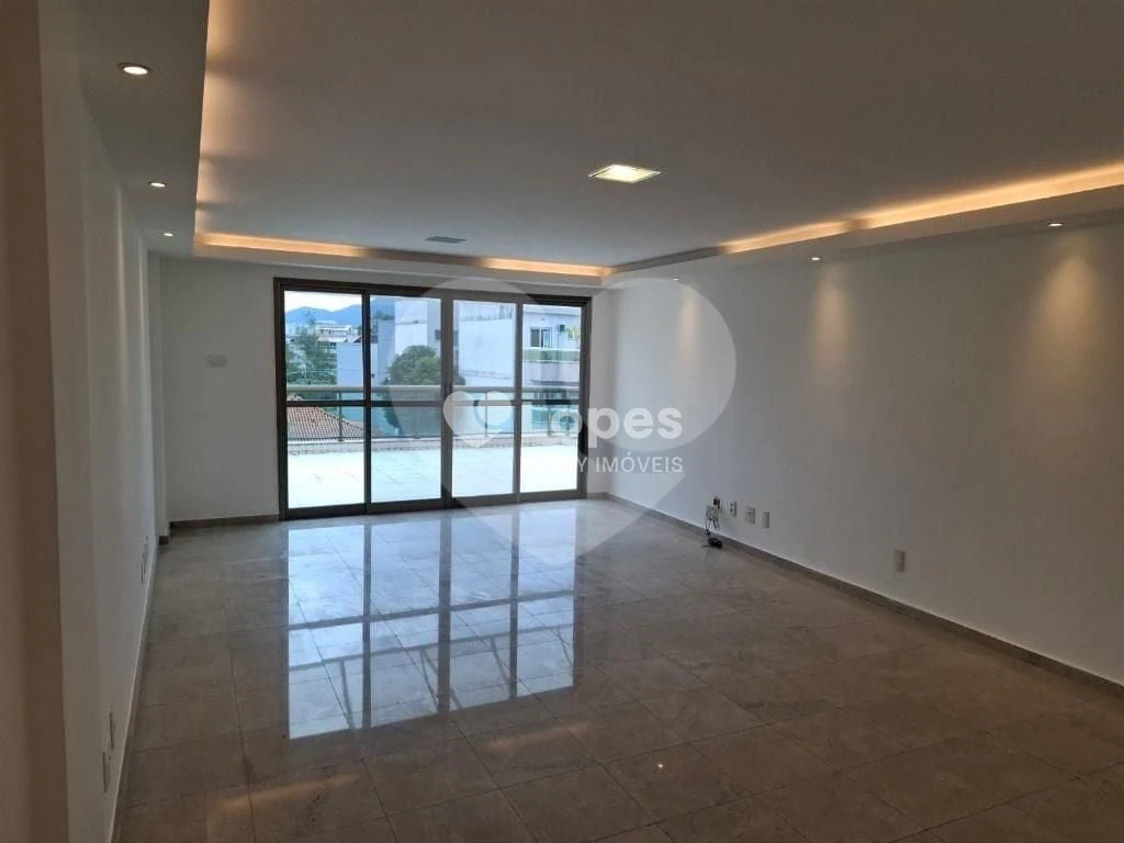 Top-floor duplex apartment with 3 en-suite bedrooms — photo 2