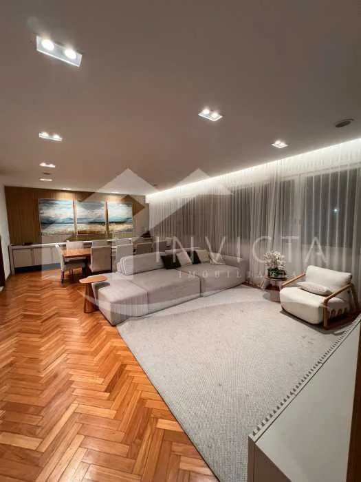 Furnished apartment, 215 m², with a bathtub — photo 8
