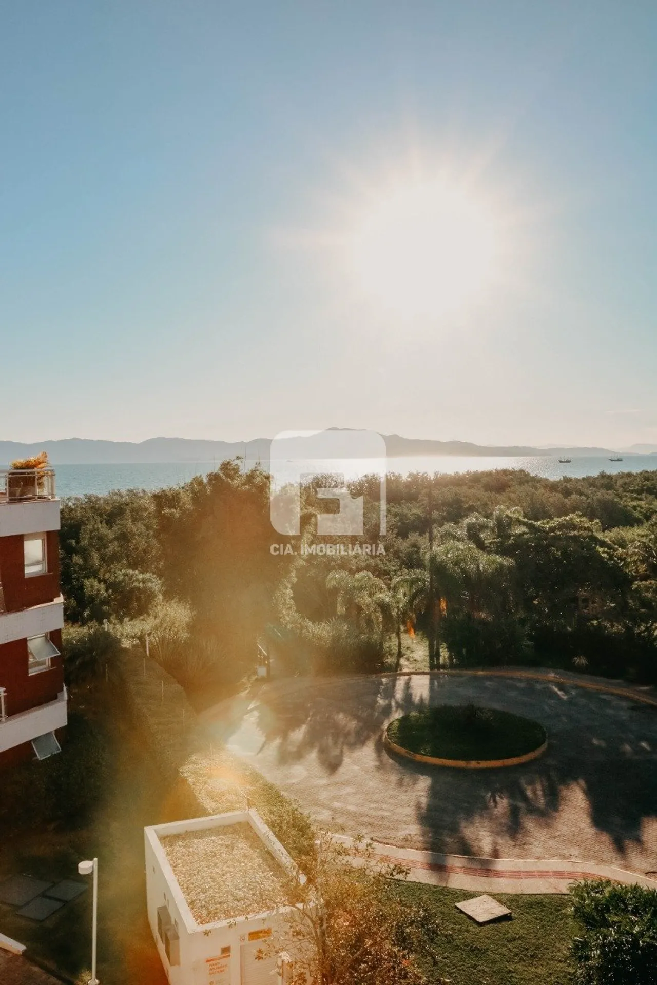 3-bedroom apartment with a private pool in Florianópolis — photo 42
