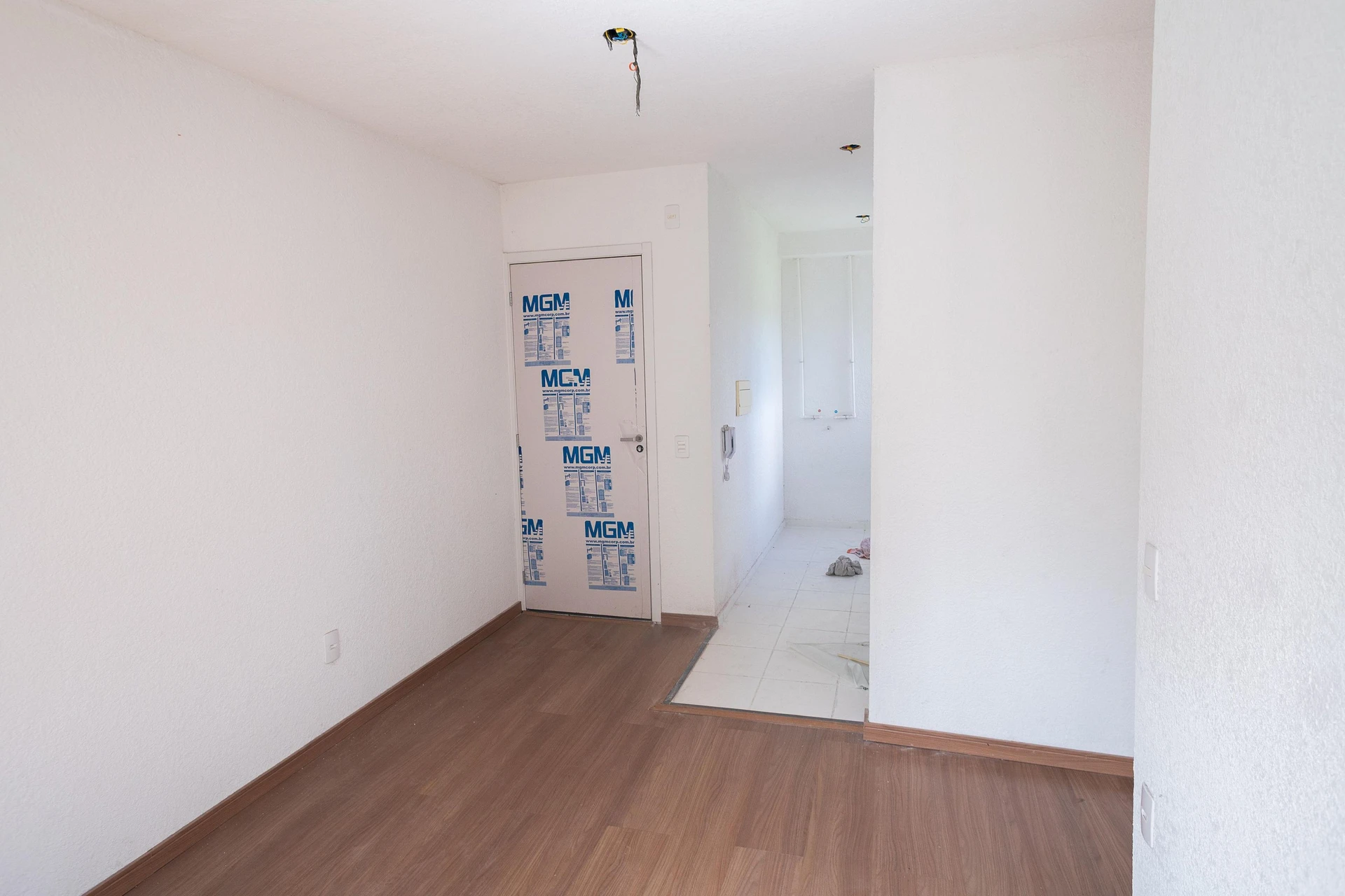 Apartamento sem mobília com 2 quartos e jardim privativo — photo 15