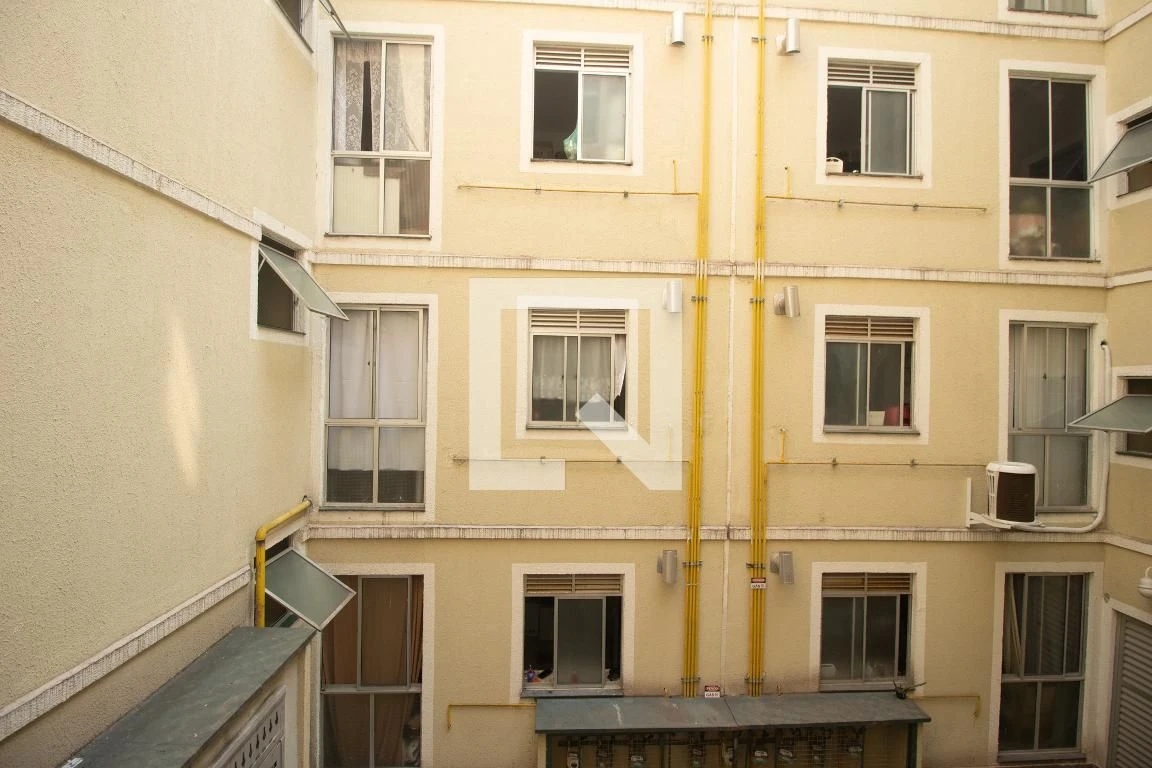 2-bedroom apartment with a home office — photo 6