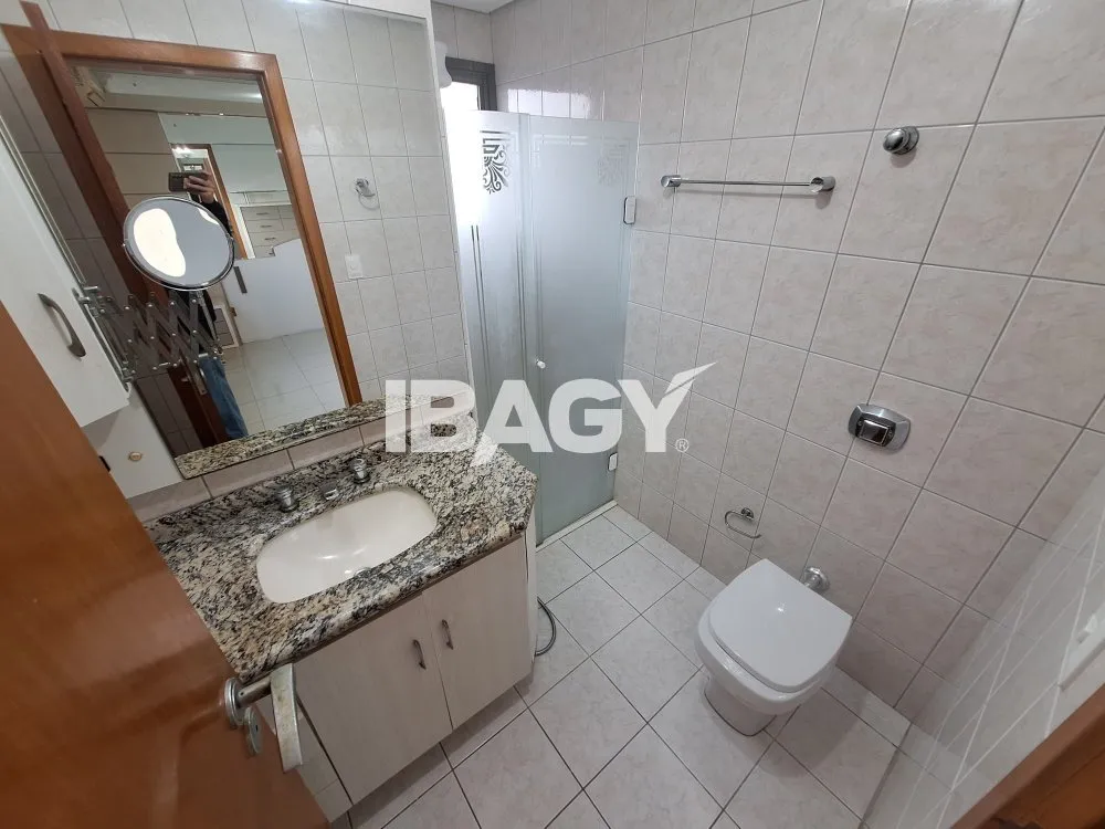 3-bedroom apartment with 3 bathrooms and 129 m² — photo 5