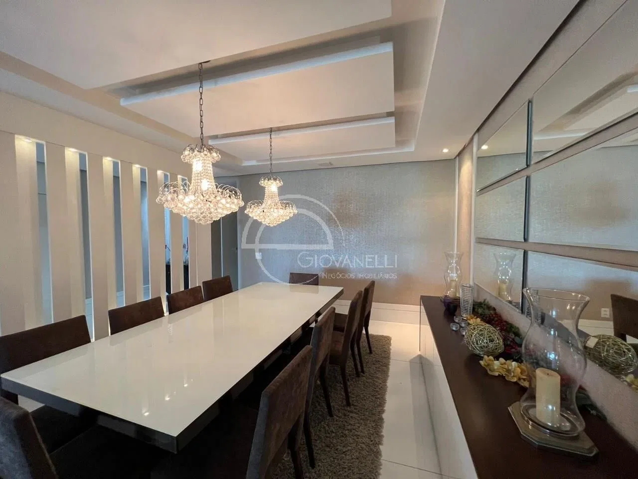 Квартира 400 м² з 4 спальнями та 5 ванними кімнатами — photo 18