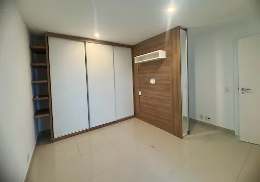 Apartamento de 205 m² com jardim privativo e 3 vagas — photo 17