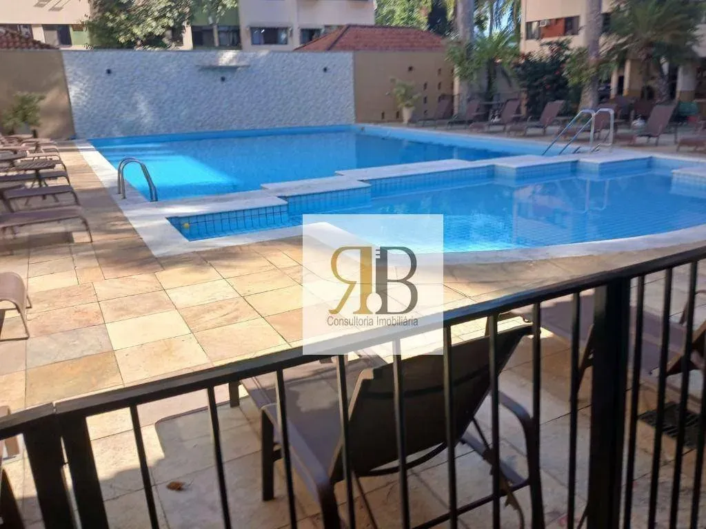 3-bedroom apartment in a building with a pool — photo 14