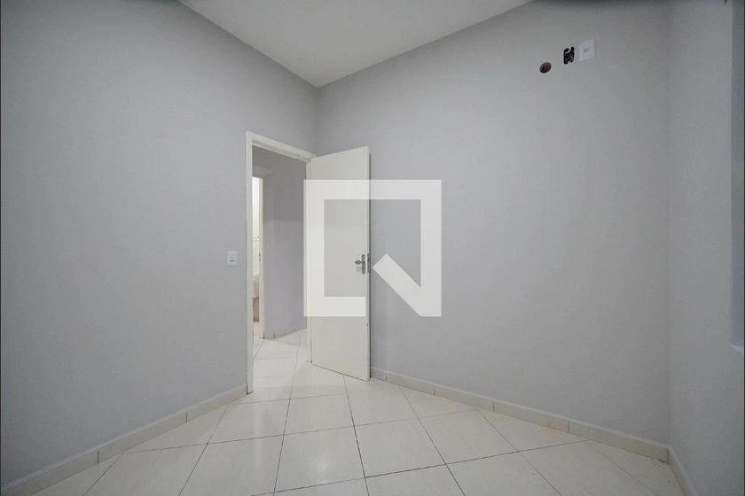Apartamento de 2 dormitorios y 60 m² con 1 plaza de parking — photo 14