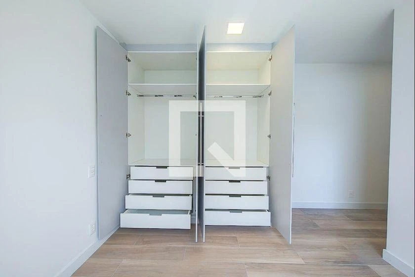 Apartment, 143 m², with a home office — photo 47