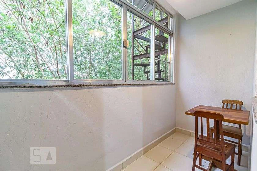 Casa em condomínio sem mobília com 4 quartos e 208 m² — photo 30