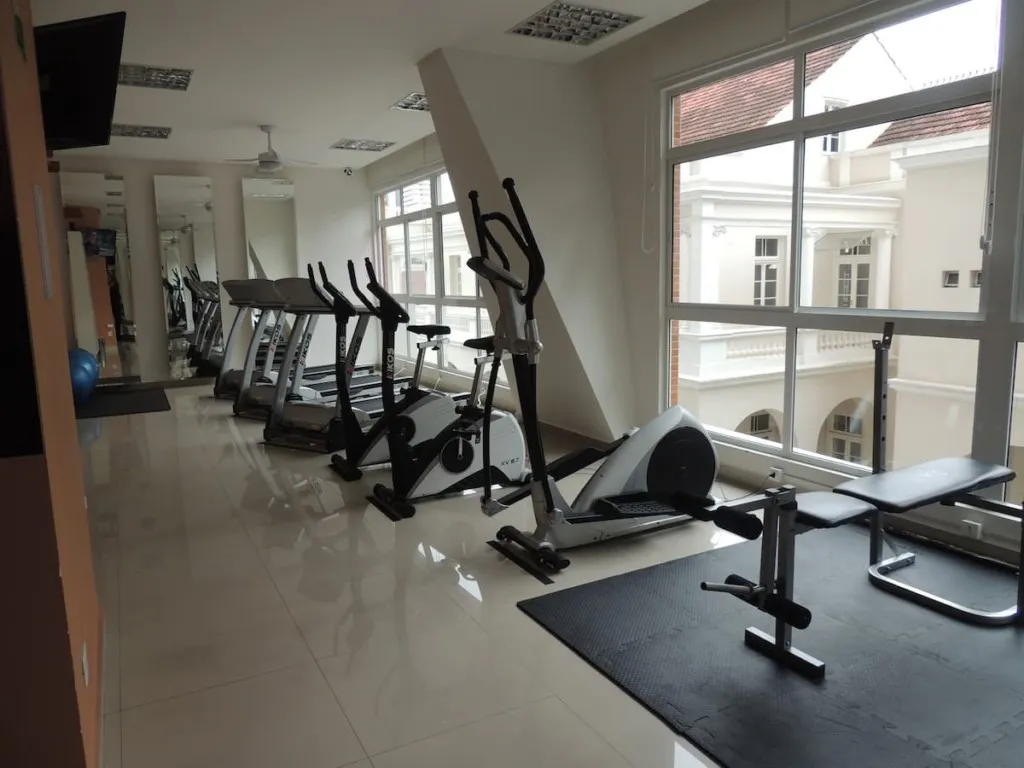 Departamento de 1 dormitorio con lavadora en Curitiba — photo 19