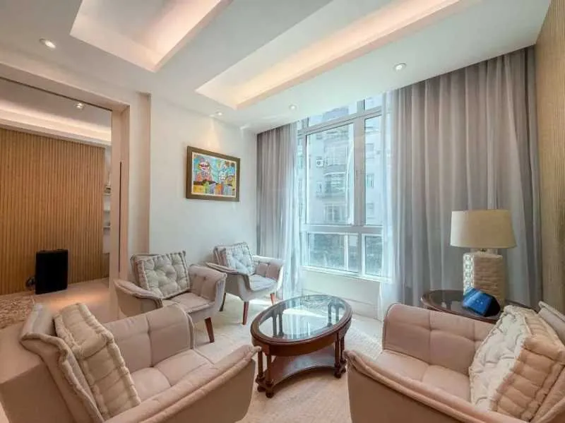 Квартира 130 м² з робочим місцем та заскленим балконом — photo 11
