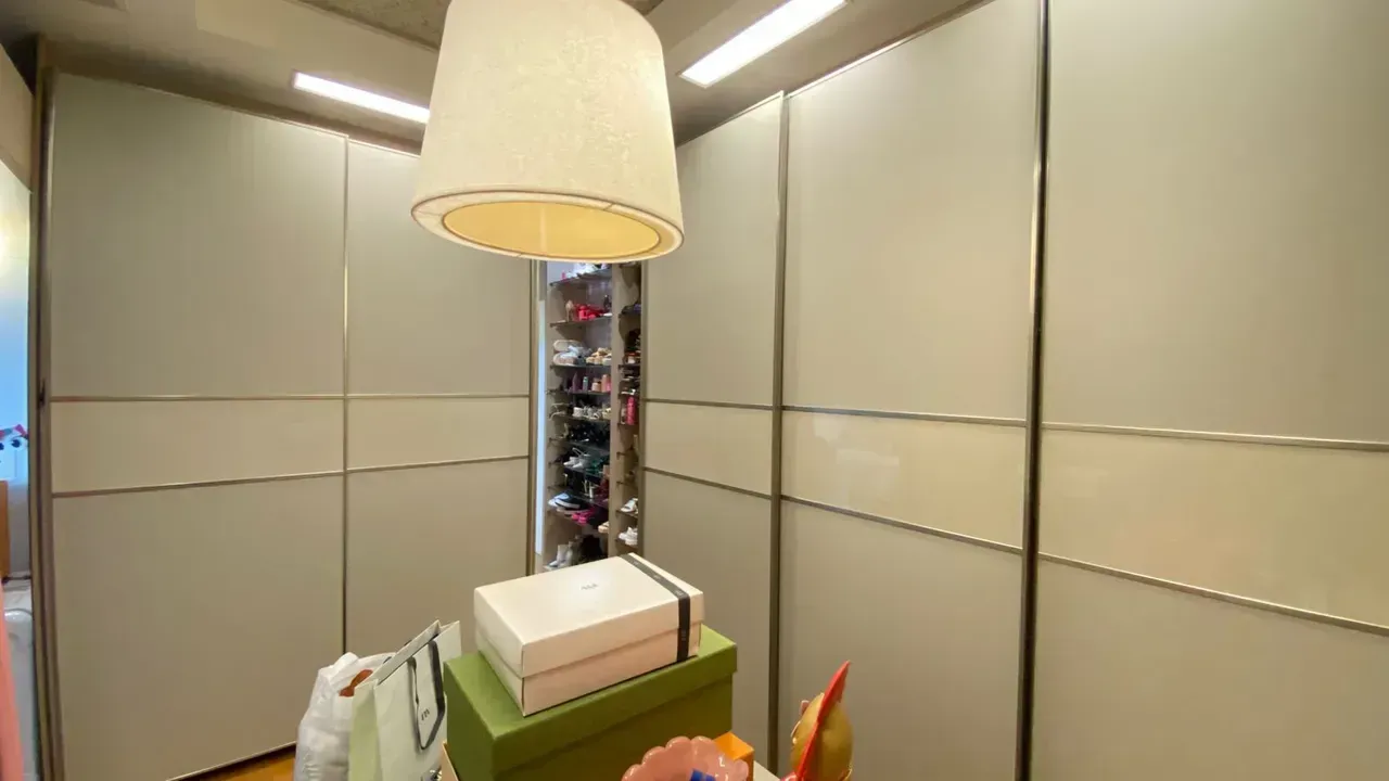 Apartamento de 256 m² com 4 suítes e 5 banheiros — photo 28